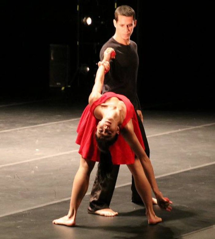 Centro de Producción de Danza Contemporánea. · 18 abril · Centro Cultural Teopanzolco